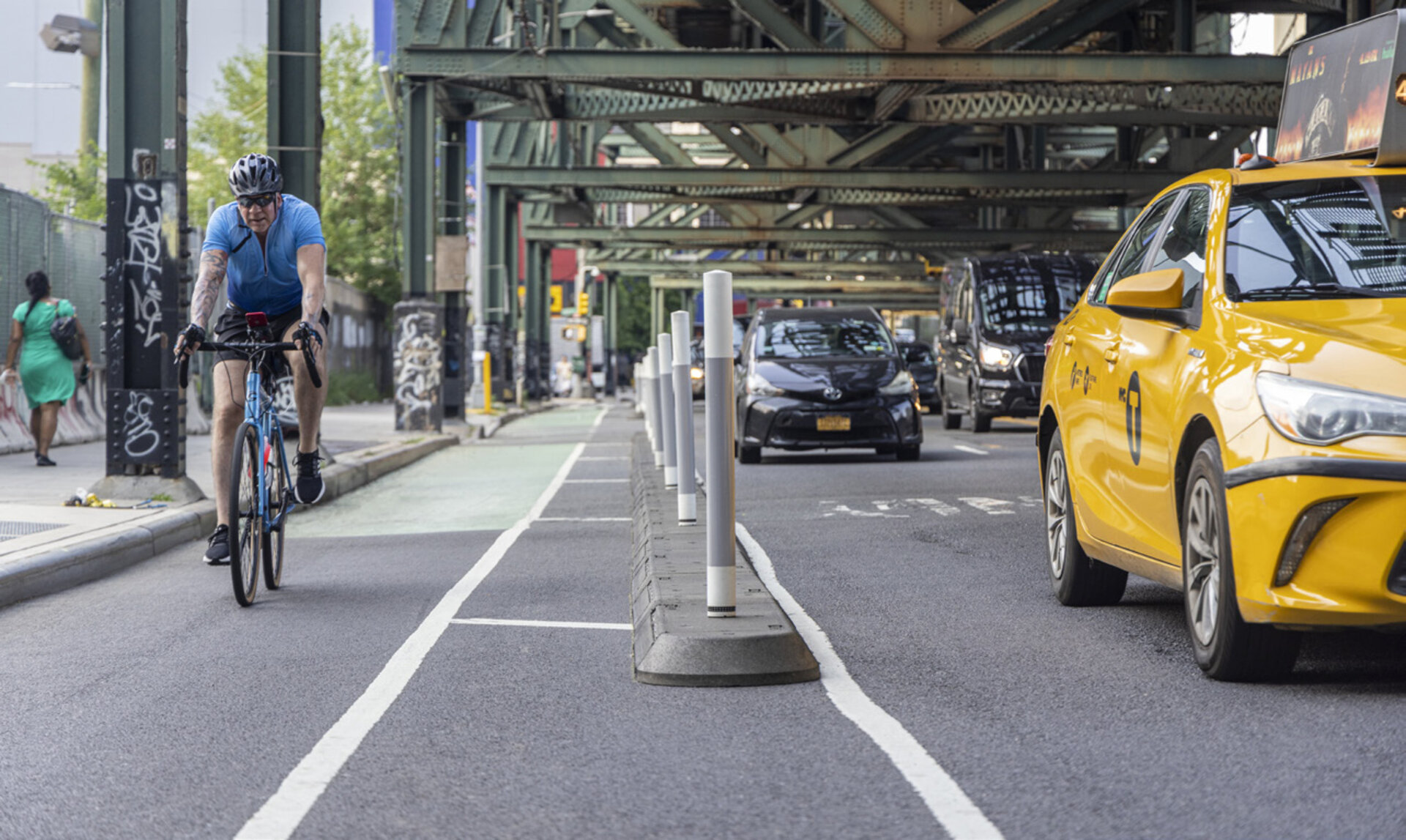 Protection de la piste cyclable du boulevard nord