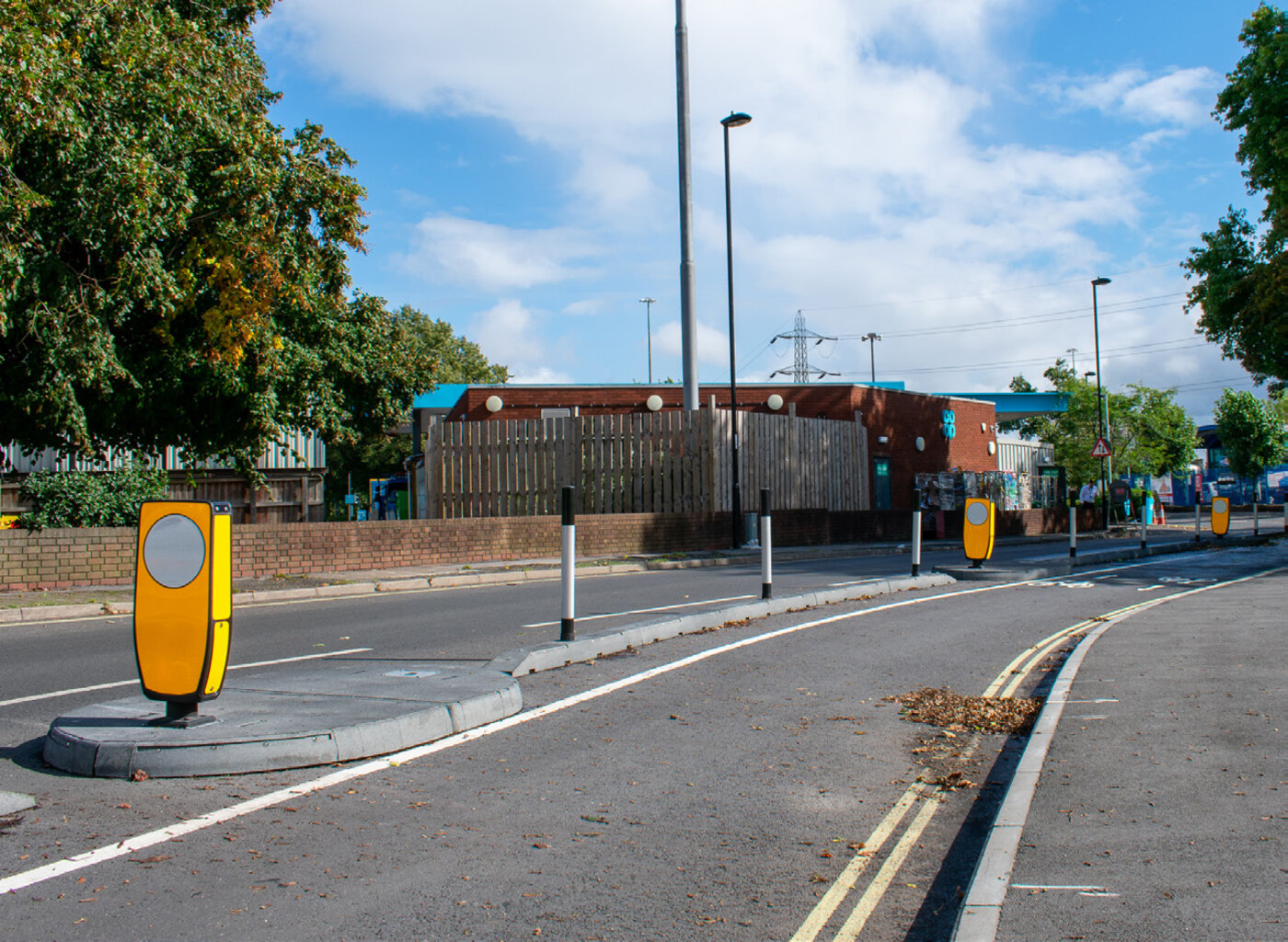 Third Avenue before cycle route protection